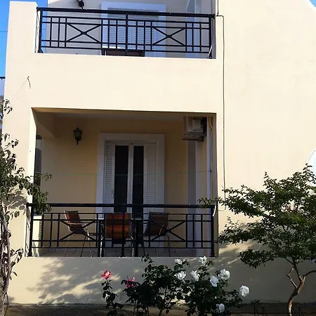 Manine Ξενοδοχείο