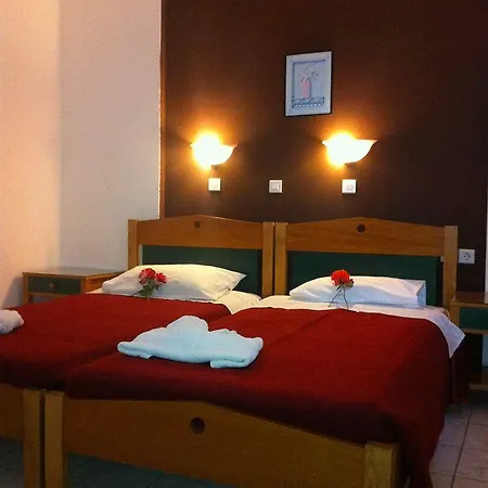 Manine Ξενοδοχείο Λάμπη