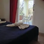 Manine * Lambi (Kos)