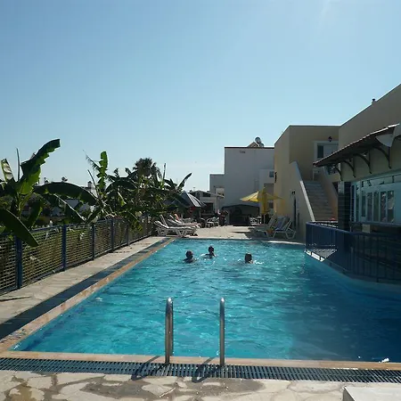 Manine Apartman Lámbi