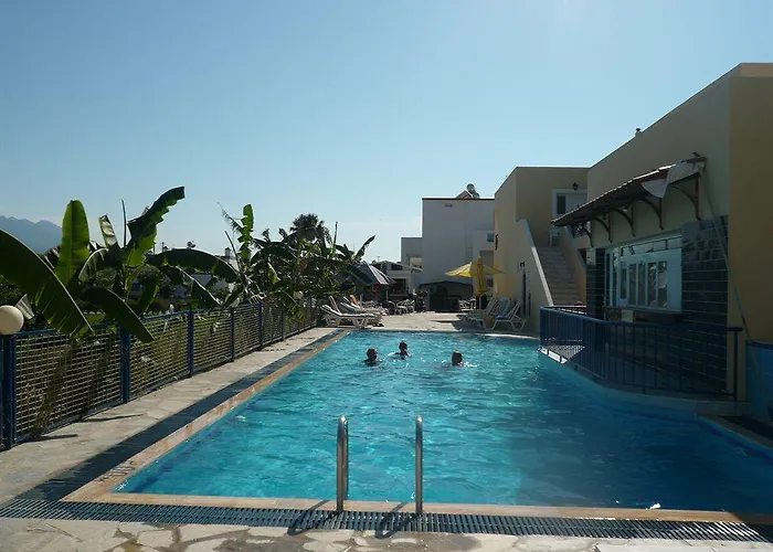 Manine Hotell Lambi (Kos)