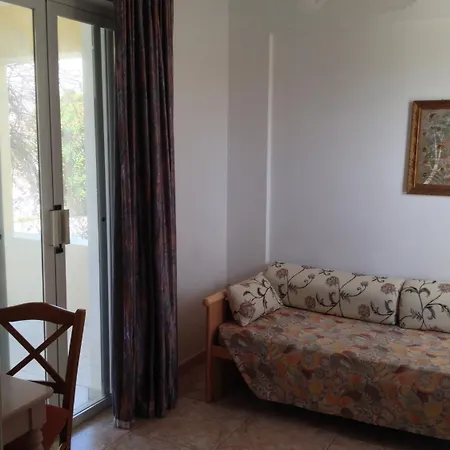 فندق Manine لامبي