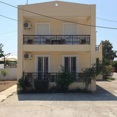 Manine Apartment *